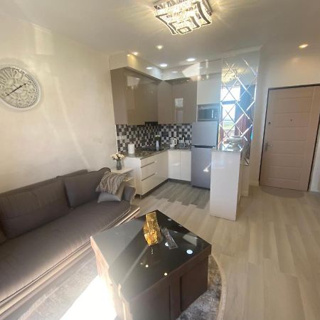 Jasmine Apartment In New Bulvar Batumi Esterno foto