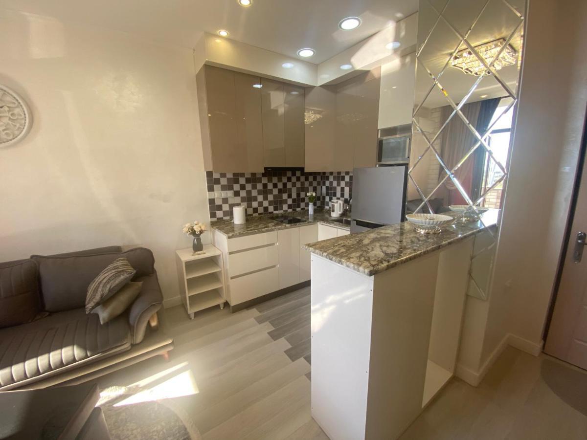 Jasmine Apartment In New Bulvar Batumi Esterno foto