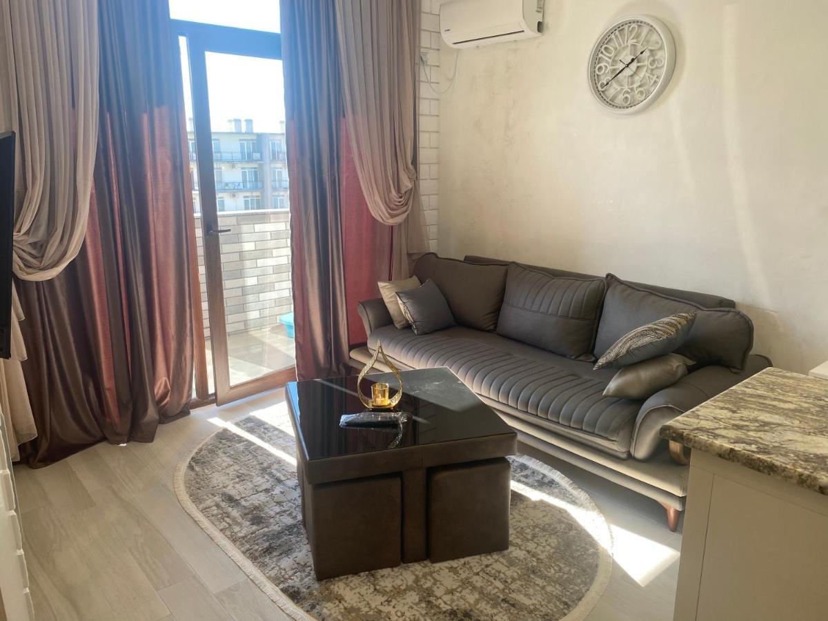 Jasmine Apartment In New Bulvar Batumi Esterno foto