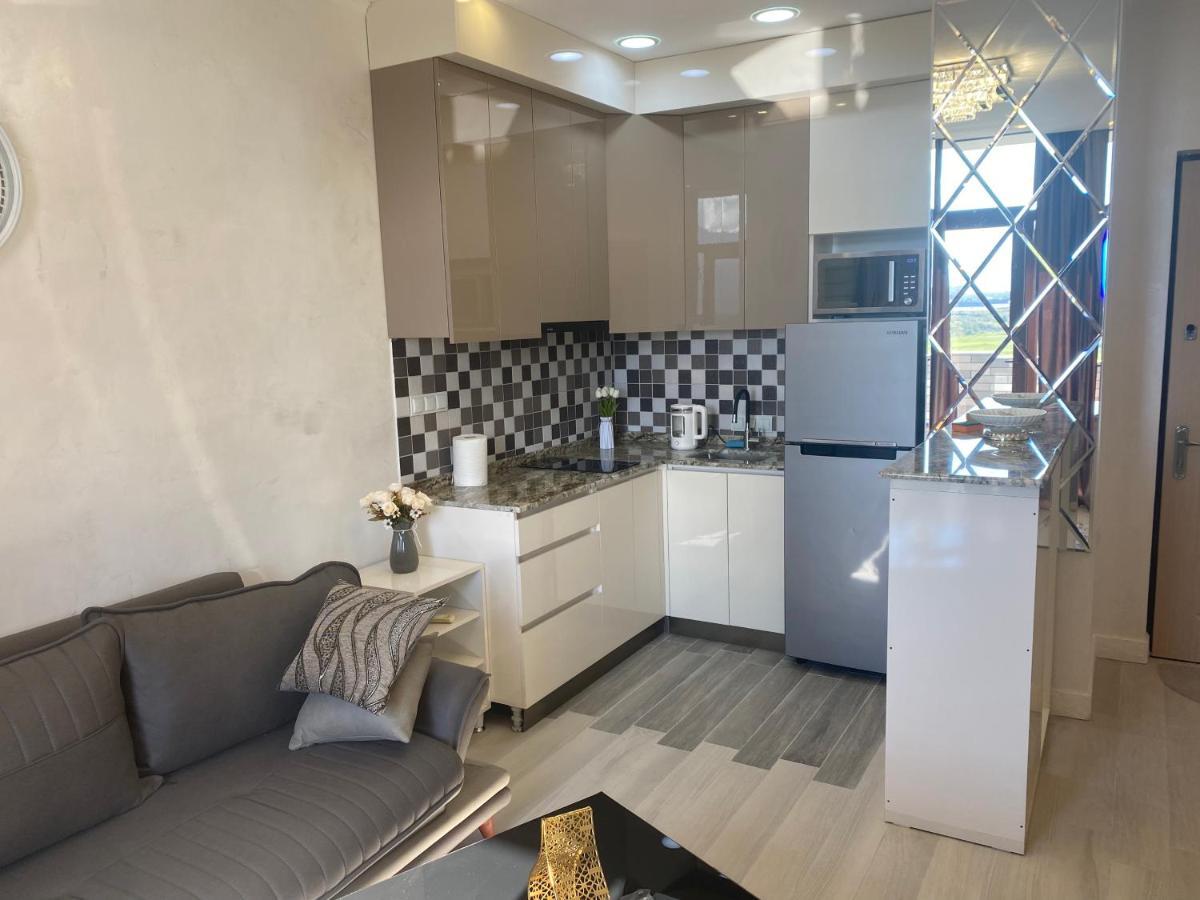 Jasmine Apartment In New Bulvar Batumi Esterno foto